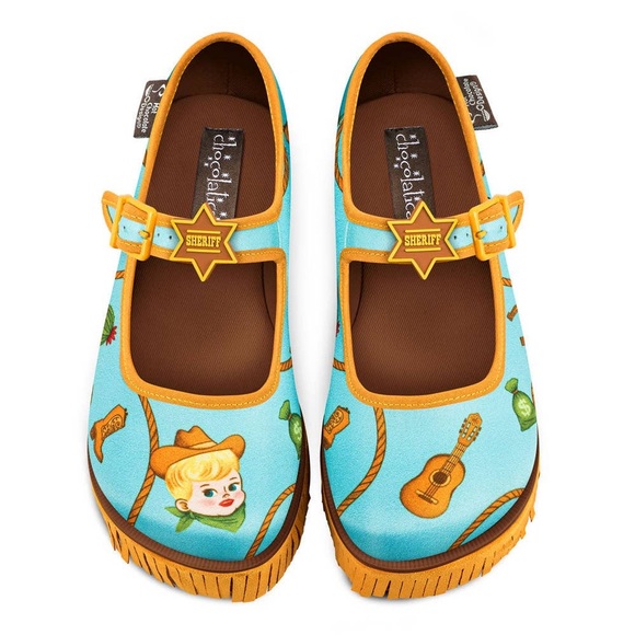 Chocolaticas Unique Sheriff Fringe Women's Mary Jane Platform - Picture 3 of 7